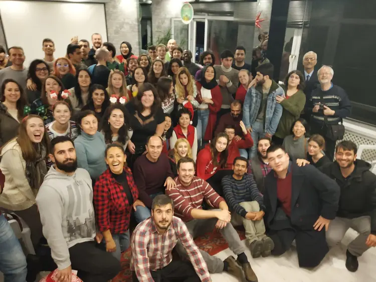 Dernek Friends Dernekteki Arkadaşları